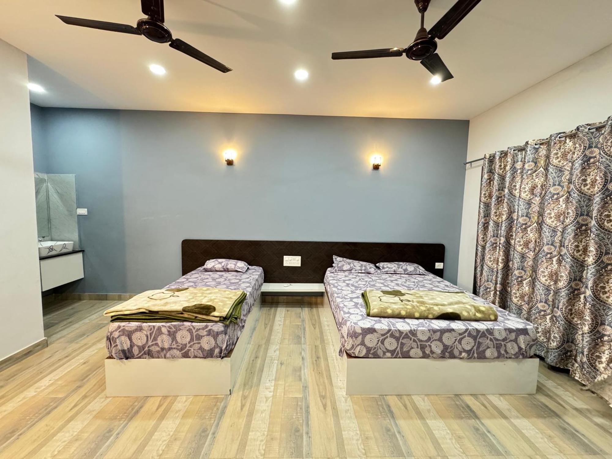 The Glasswater By The Backwater Homestay Kalyānpur Exterior foto