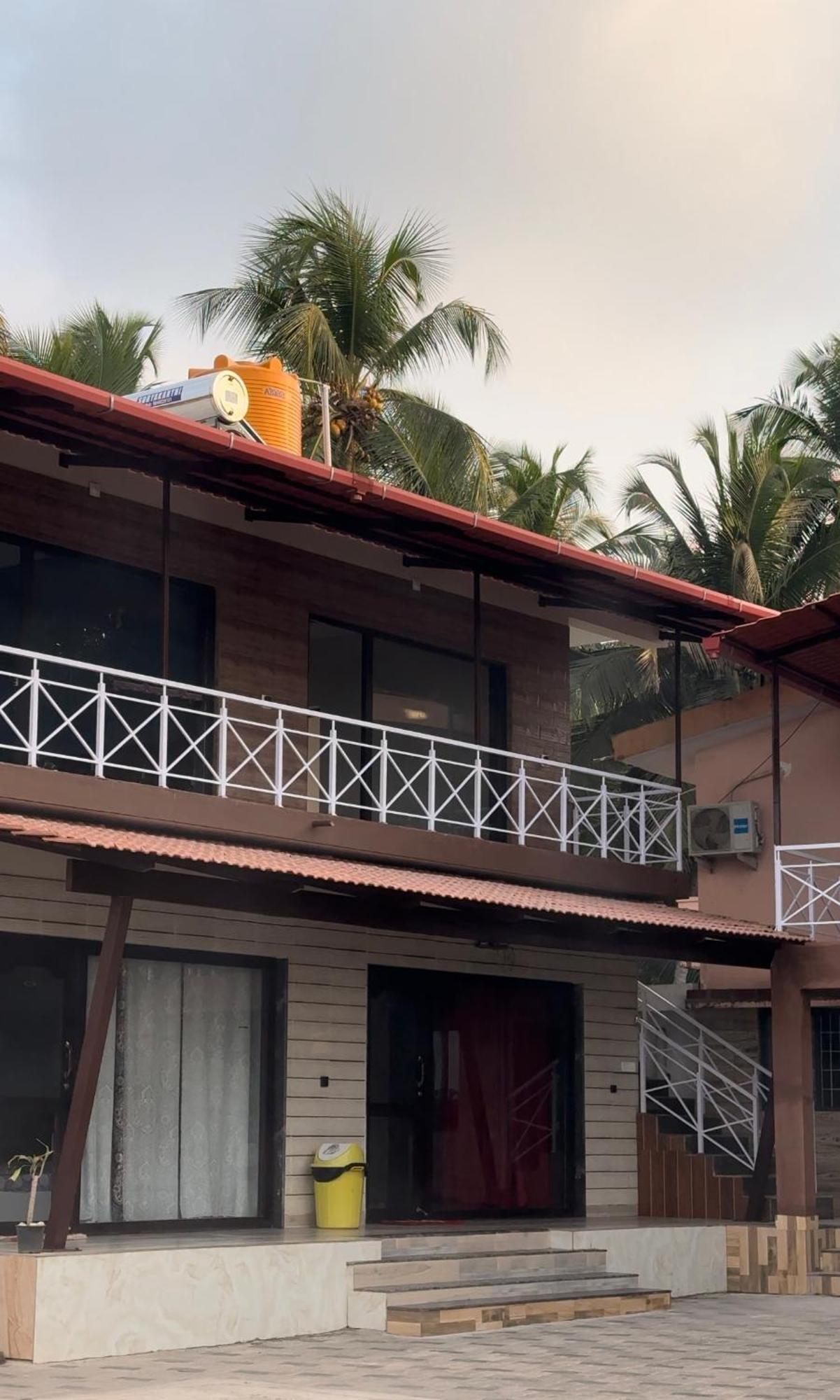 The Glasswater By The Backwater Homestay Kalyānpur Exterior foto